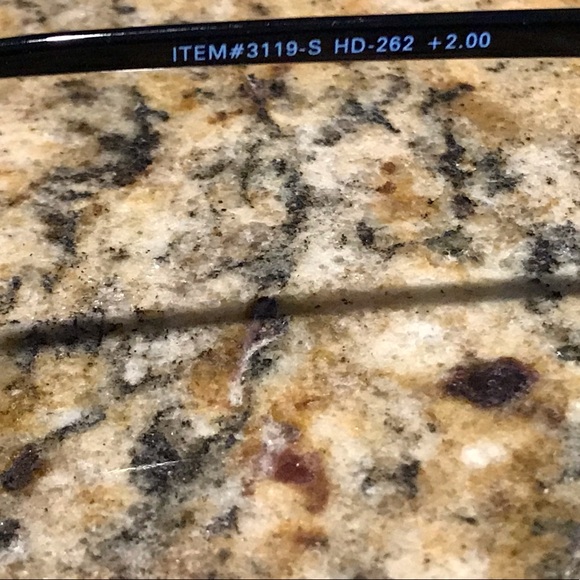 👓 NWT Variety of brands reading glasses - Picture 8 of 8